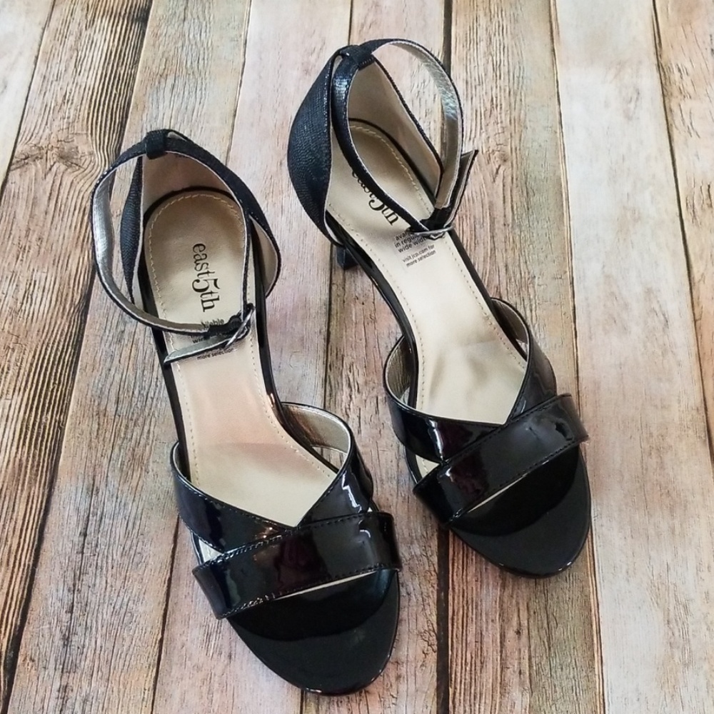 NWT IN BOX EAST 5TH DRESS SHOES
